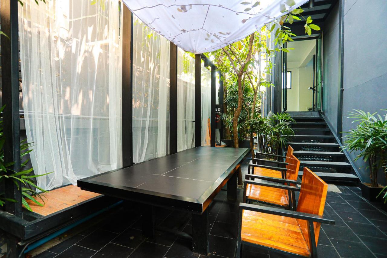 Hotel Bed Phrasingh-Adults Only Chiang Mai Exterior foto